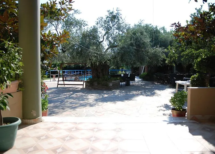 Aparthotel Monemvasia