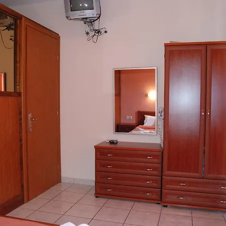 Monemvasia 3* Skala Sotiros